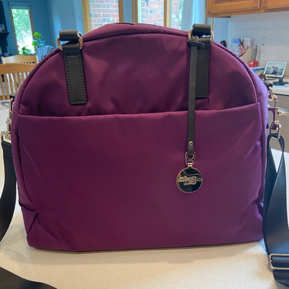 Lo & Sons Omg medium sized bag
